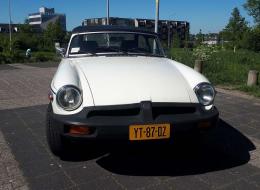 MG B