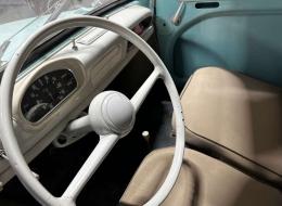 Renault 4 CV