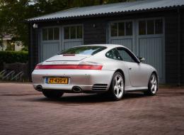 Porsche 996 CARRERA 4S 