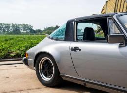 Porsche 911 Targa