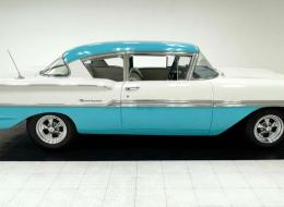 Chevrolet Biscayne Coupé 2 Door Sedan