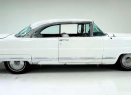 Lincoln Première Coupé 2 Door Hardtop