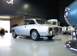 Alfa Roméo Giulia GT 1750 Coupe Bertone