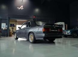 BMW Série 3 320i E30 Baur préparation Hartge 