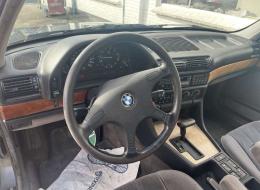 BMW Série 7  735i