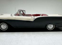 Ford Fairlane 500 Skyliner Convertible
