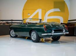 MG B