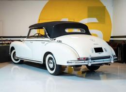 Mercedes-Benz 300 D Convertible