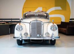 Mercedes-Benz 300 D Convertible