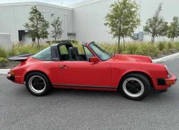 Porsche 911 Carrera Targa