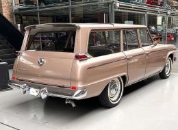 Studebaker Commander Wagonaire V8
