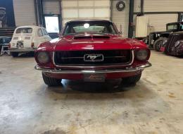 Ford Mustang V8 Fastback