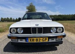 BMW Série 3 320i Cabriolet 