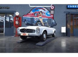 Mercedes-Benz SL 280 PAGODE