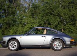 Porsche 911 Carrera