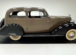 Chevrolet Master Deluxe 2 Door Town Sedan