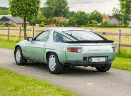 Porsche 928 S
