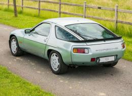 Porsche 928 S