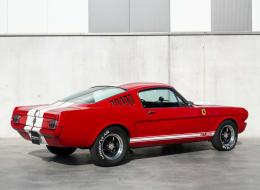 Ford Mustang Fastback GT 350