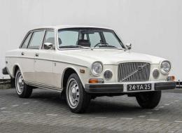 Volvo 164