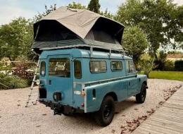 LandRover 109