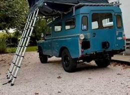 LandRover 109