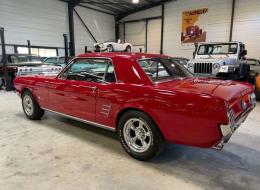 Ford Mustang Coupé V8 BVA