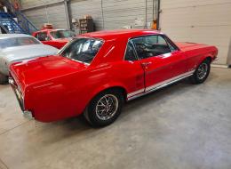 Ford Mustang Coupé V8