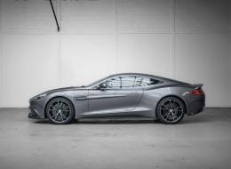 Aston Martin Vanquish Aston Martin Vanquish V12 *Faible kilom&eacute;trage*