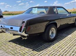 Oldsmobile Cutlass Supreme V8 Coupé