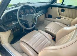 Porsche 911 Carrera 3.2 Cabriolet
