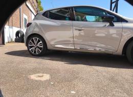 Renault Clio INITIALE PARIS 5 PORTES 5 PLACES 