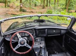 MG B Roadster cabriolet 