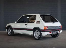 Peugeot 205 GTI 1.9L 