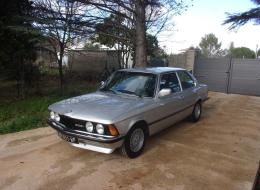 BMW Série 3 E21 323i