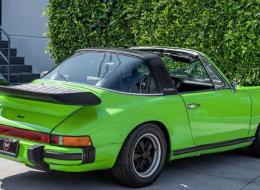 Porsche 911 TARGA
