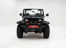 Jeep Wrangler RestoMod '90 CH42866