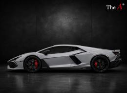 Lamborghini Revuelto V12