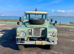 LandRover 109 Serie 3 6 cylindres