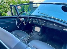 MG B Pull Handle