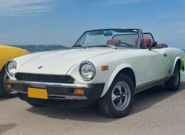 Fiat Spider 2000