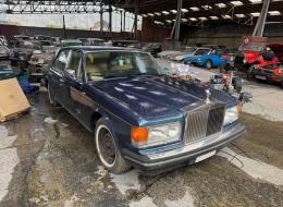 Rolls-Royce Silver Spirit