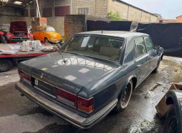 Rolls-Royce Silver Spirit