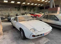 Porsche 928