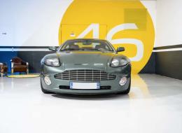 Aston Martin Vanquish V12
