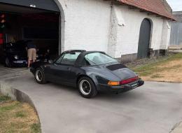 Porsche 911 Carrera 3.2 Targa G50