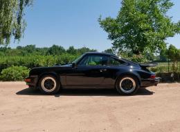 Porsche 911 Carrera 3.2 231 ch - Historique limpide