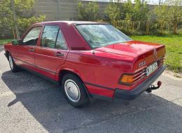 Mercedes-Benz 190 D