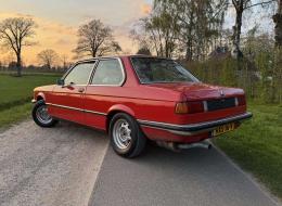 BMW Série 3 320 (E21)