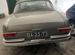 Mercedes-Benz SE b 220 Coupé